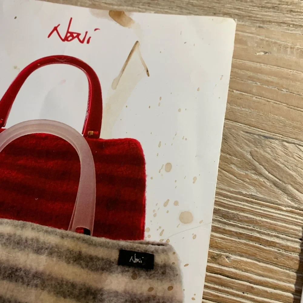 COPY - Noni Knitting carpet bag & camellia flower pattern